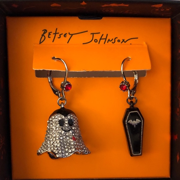 Betsey Johnson Ghost Vampire & Black Coffin Mismatch Drop Earrings Crystal NIB - Picture 1 of 13